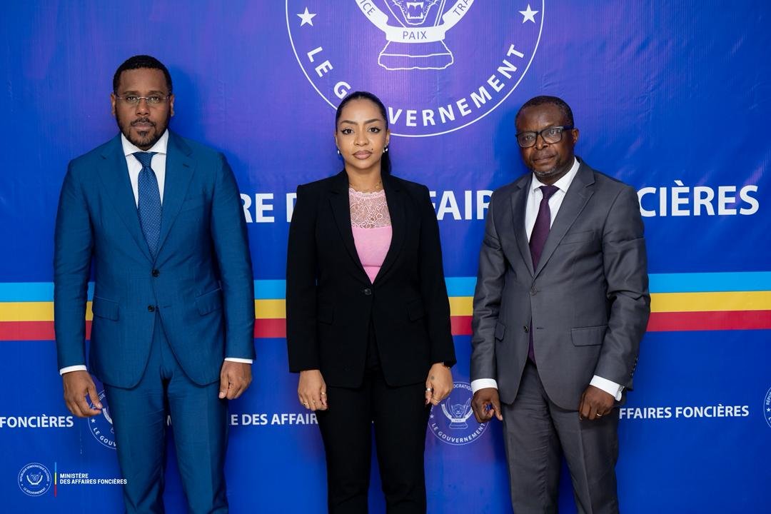 séance de travail avec le ministère des Affaires Foncières