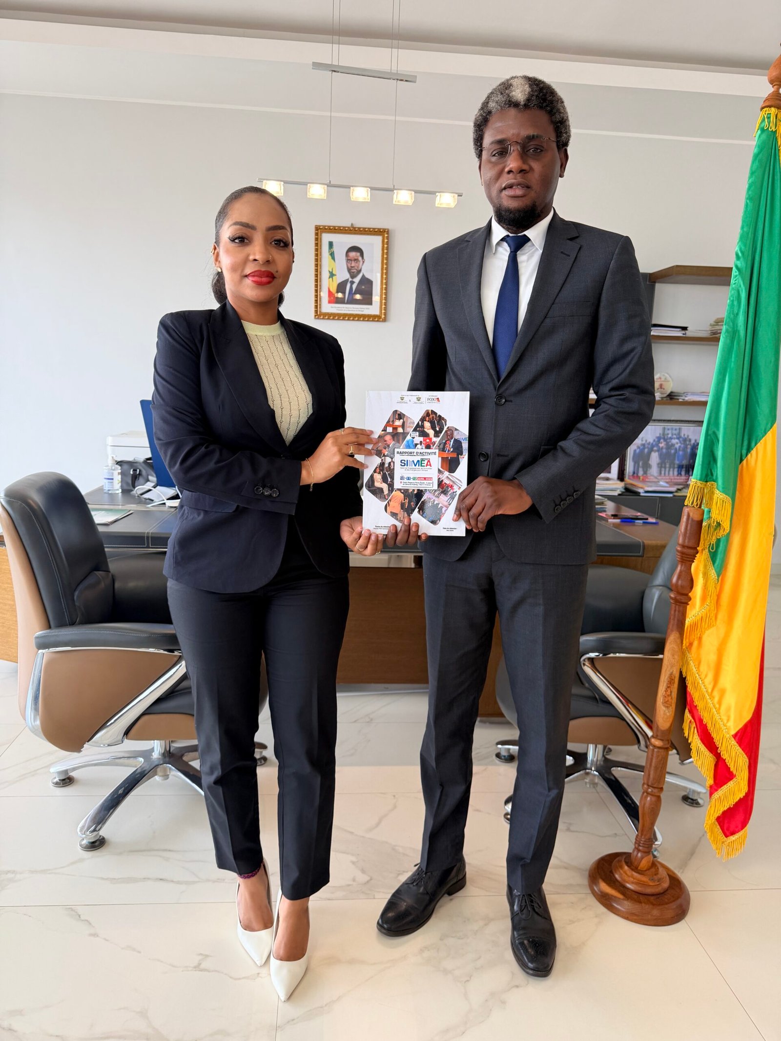 Coulisses du SIIMEA : Ma rencontre stratégique avec le Secrétaire d’État Momath Talla NDAO pour porter haut les couleurs du Sénégal