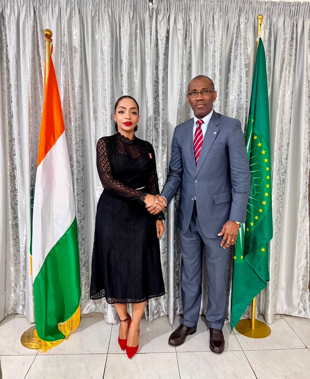 l'UA & Fatima Fakhry